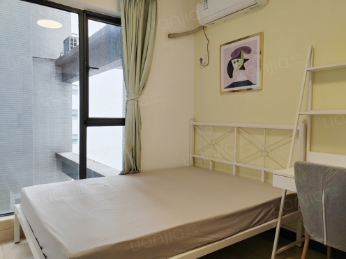 合租·财富又一城 4居室 东卧