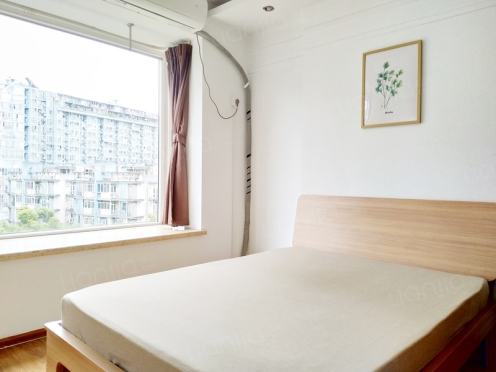 合租·爱家馨城 4居室 东卧