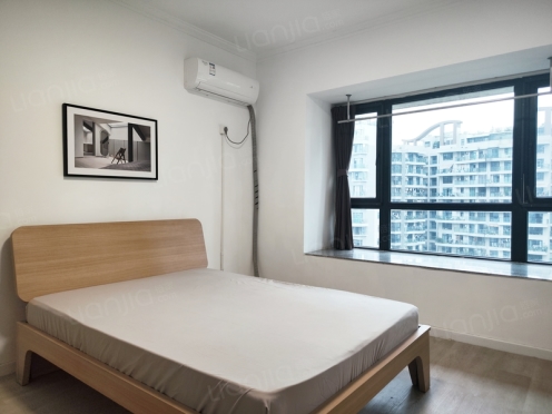 合租·领馆区1号 4居室 南卧