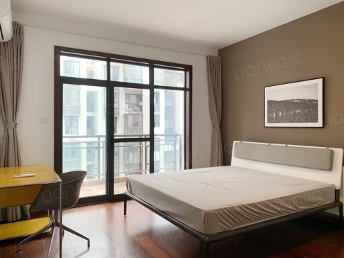 合租·首创爱这城四期 4居室 东卧