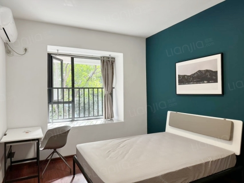 合租·优客联邦三期 3居室 东南卧