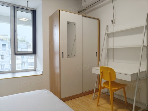 合租·金科一城 4居室 南卧