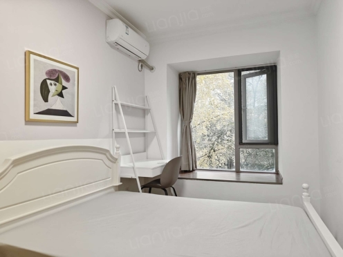 合租·中海兰庭 5居室 西南卧