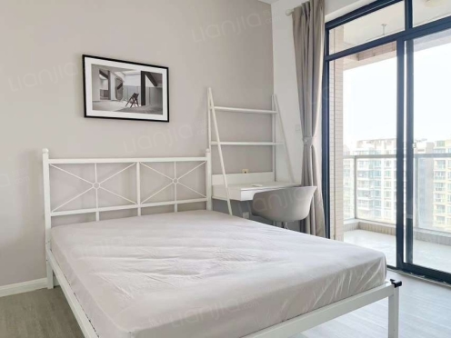 合租·时代晶科名苑 4居室 北卧