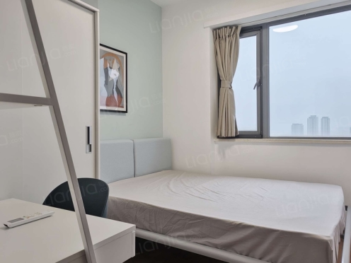 合租·云水苑 4居室 西卧