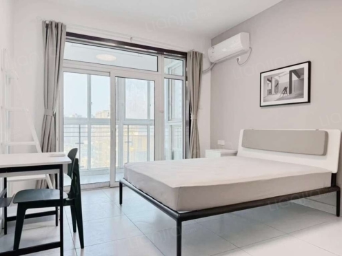 合租·花样年花郡 4居室 北卧