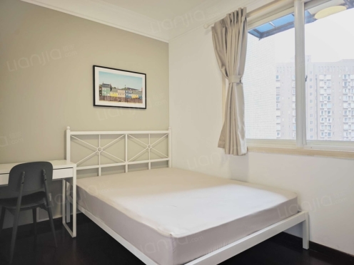 合租·朝阳名宅 4居室 西北卧