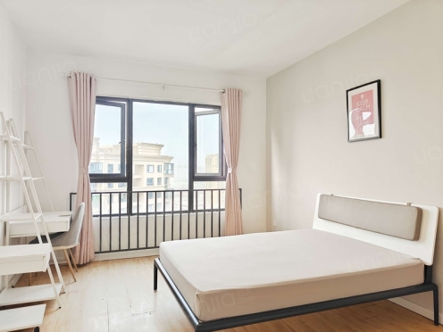 合租·建发天府鹭洲 5居室 北卧