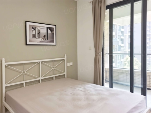 合租·华润凤凰城一期 3居室 南卧