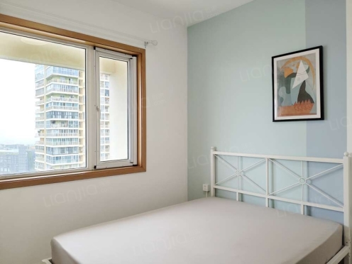 合租·天鹅湖北苑 3居室 东北卧