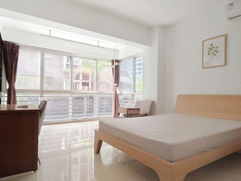 合租·泛林格兰晴天 4居室 南卧