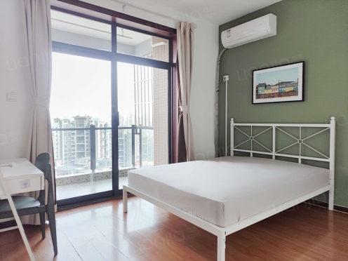 合租·翡翠城五期 4居室 南卧