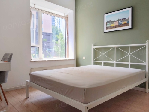 合租·优品尚东 3居室 东卧