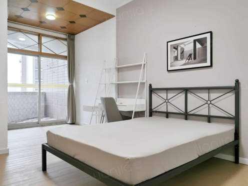 合租·学府花园 4居室 南卧