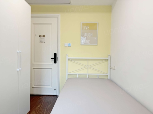 合租·融创香璟台西苑一期 5居室 北卧