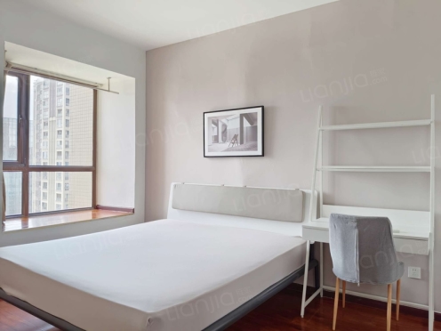 合租·天府豪庭 4居室 东卧