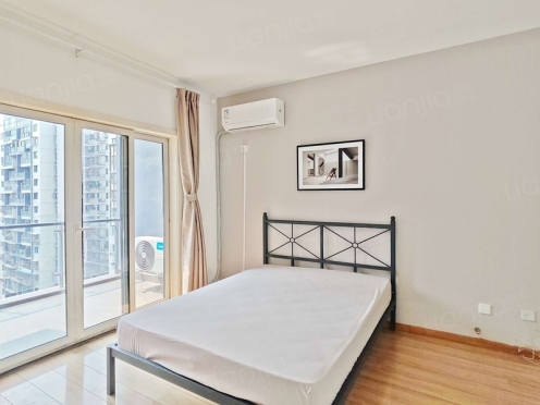 合租·金科一城 4居室 东卧