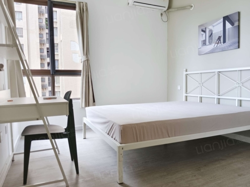 合租·华润二十四城三期 3居室 西北卧