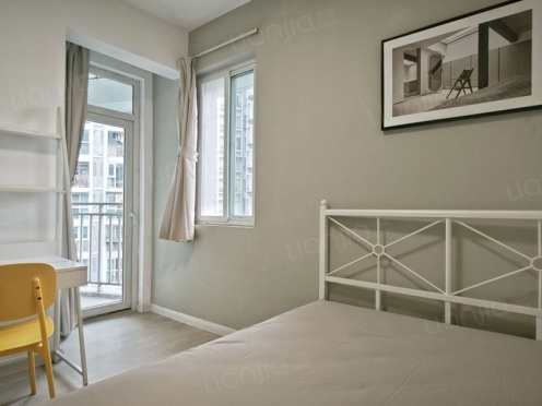 合租·清水路苑 3居室 西卧