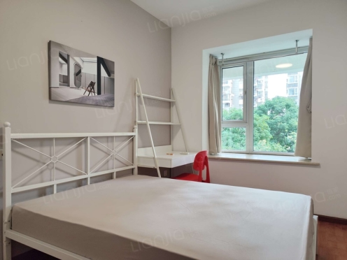 合租·蓝光富丽花城 3居室 北卧