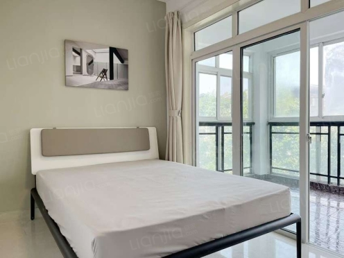 合租·格林君典 3居室 东卧