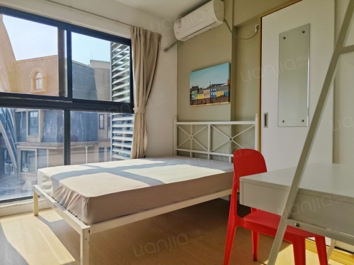 合租·会所金澜苑 4居室 西卧