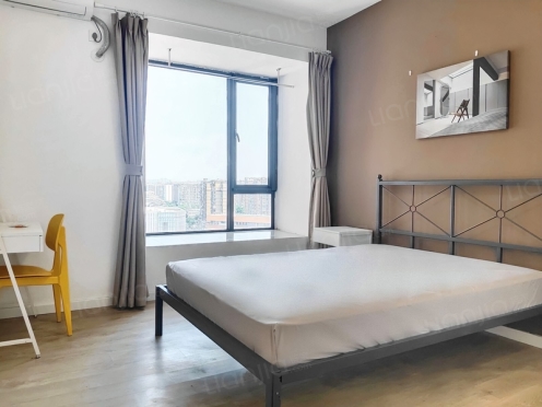 合租·九峰国际 4居室 西卧