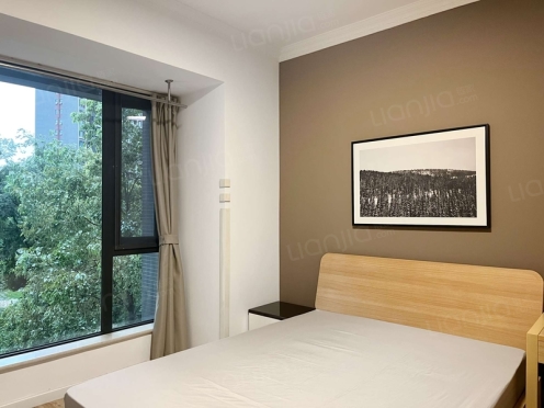 合租·花样年美岸 4居室 南卧