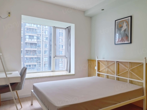 合租·长富新城 3居室 东卧