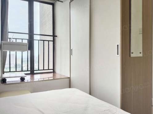 合租·优品尚东三期 4居室 东卧