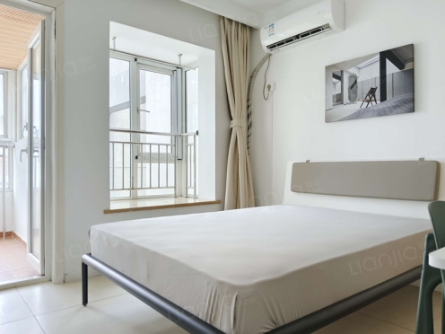 合租·蓝光凯丽香江 4居室 北卧