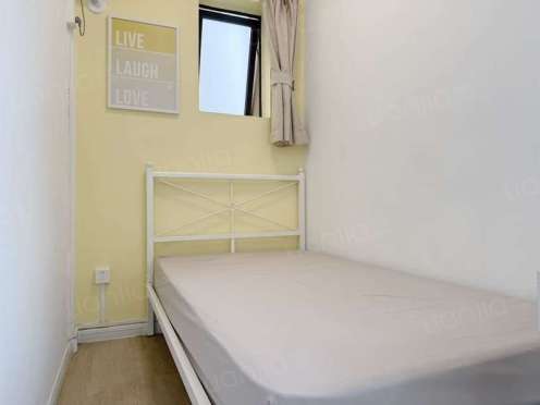 合租·金地天府城 3居室 西卧