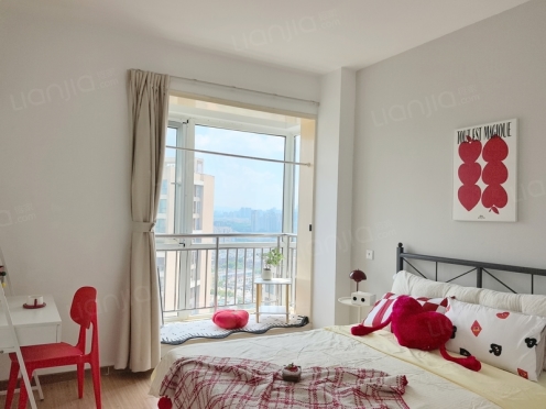 合租·南阳盛世二期 4居室 东卧