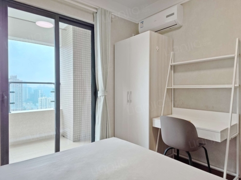 合租·奥园公园府邸 5居室 东卧