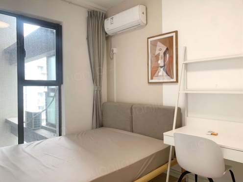 合租·财富又一城 4居室 东卧