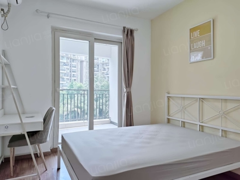 合租·武海中华锦绣 4居室 东卧