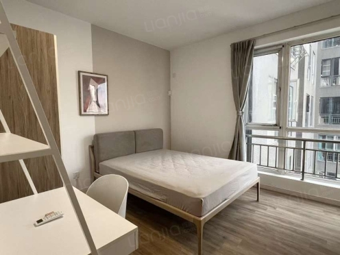 合租·南阳盛世 3居室 西卧