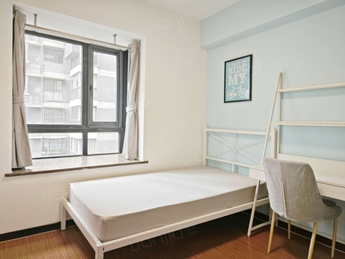 合租·光华杏林 4居室 西卧