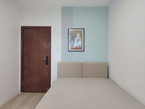 合租·蓝光凯丽香江 4居室 北卧