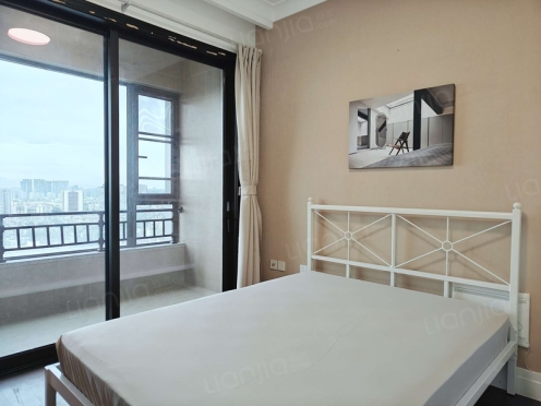 合租·中铁鹭岛艺术城 3居室 南卧