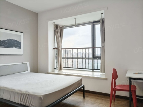 合租·云水苑 4居室 南卧