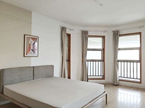 合租·天鹅湖北苑 4居室 西北卧