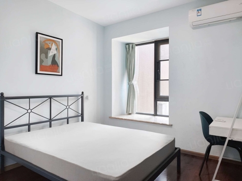 合租·翡翠城五期 4居室 南卧