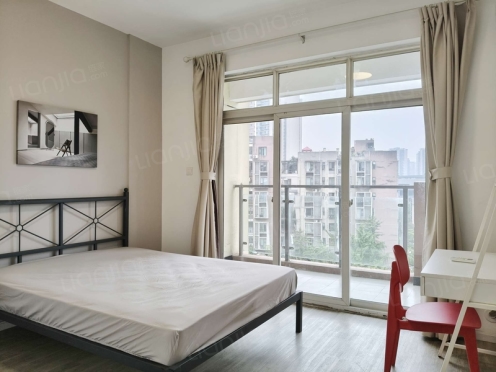 合租·红枫岭三期 4居室 西卧