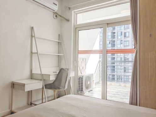 合租·听城 4居室 西卧