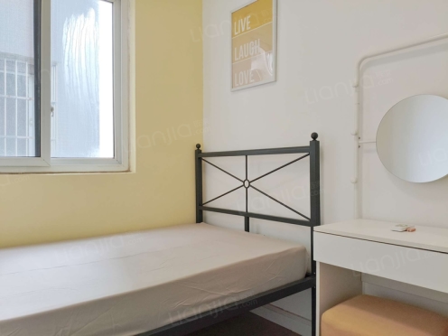 合租·龙门镇二期 4居室 东卧