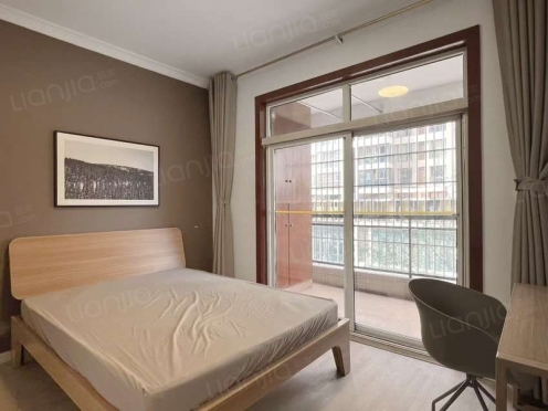 合租·南阳盛世 3居室 西卧