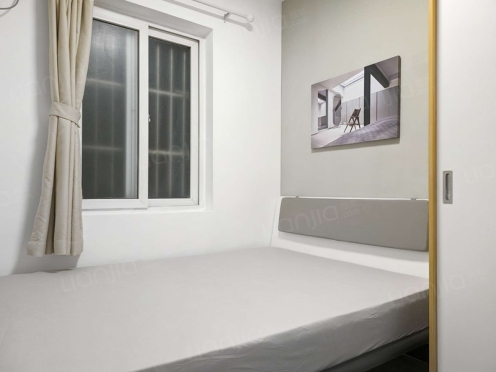 合租·棕榈花园 5居室 东卧