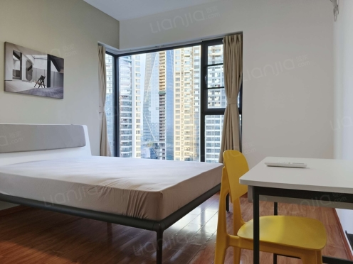 合租·绿地468云玺五期 4居室 东南卧