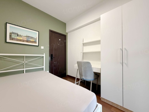 合租·莲花逸都 4居室 西南卧